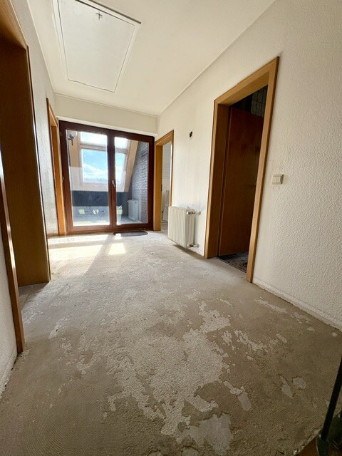 Flur OG und Dachloggia
